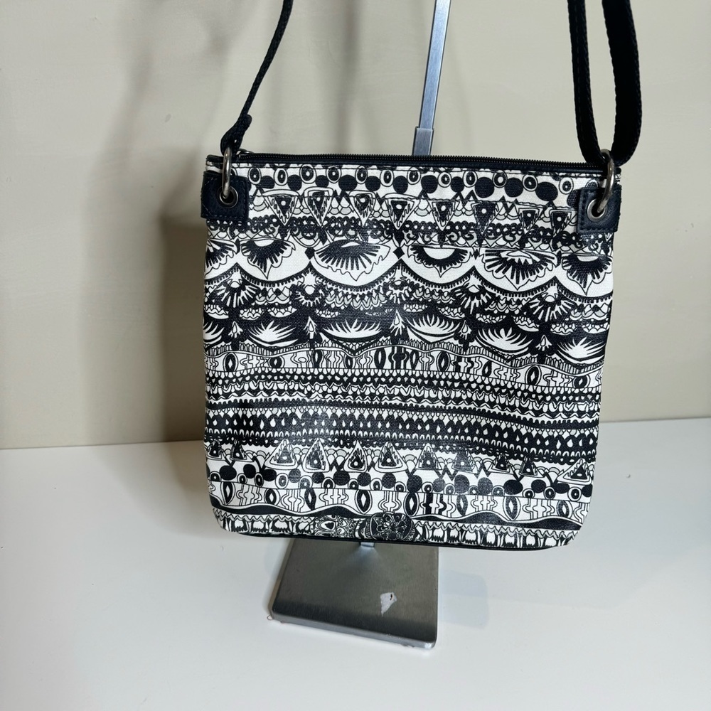 Sakroots Womens Artist Circle Crossbody Bag Black White - Picture 3 of 8